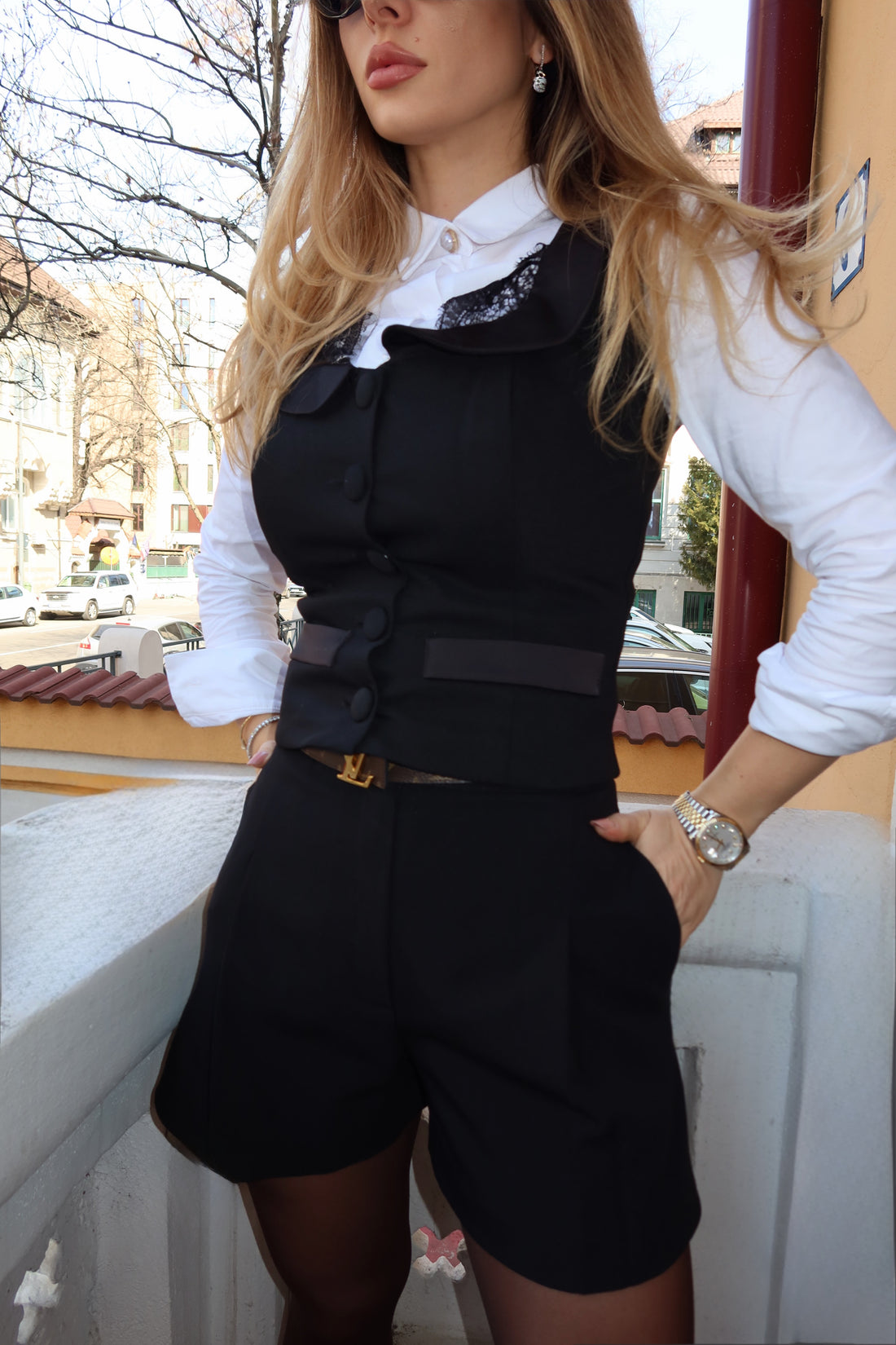 SET PANTALON SCURT CU VESTA