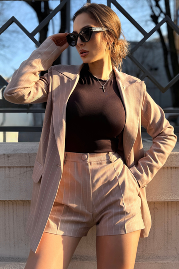 Sacou lung cu pantalon scurt